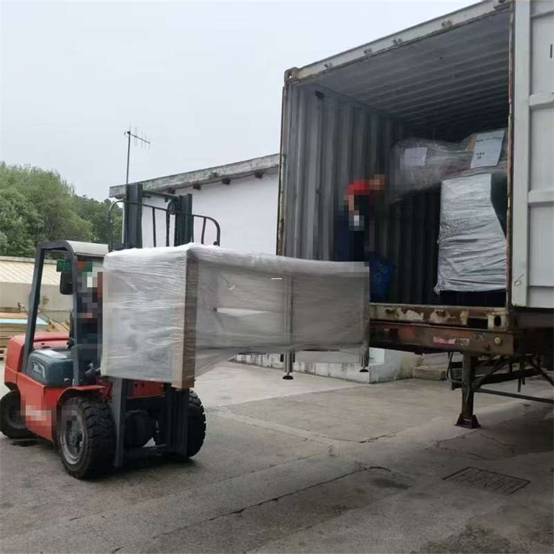 东凤镇若尔盖县物流专线运输的精彩之旅
